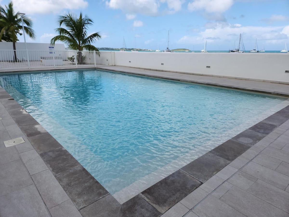 Beau Duplex Vue Mer Avec Piscine Et Acces Plage Marigot  Eksteriør billede